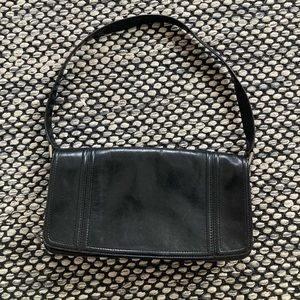 Leather 90s / y2k leather shoulder bag